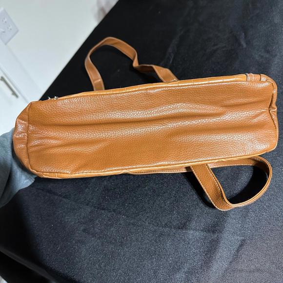 Faux Crocodile Leather Purse - Picture 4 of 5